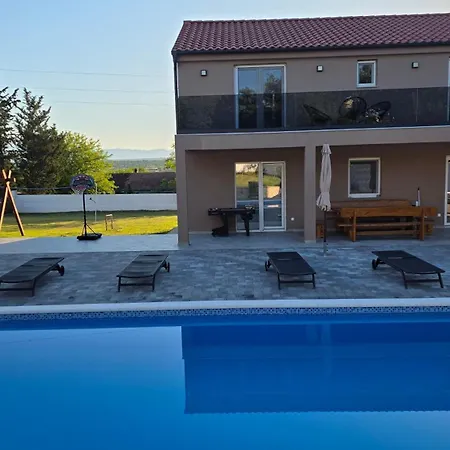 Villa Eva&emili